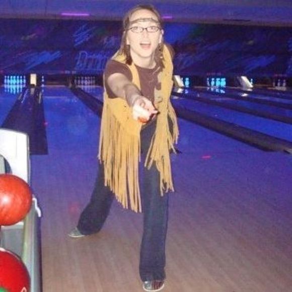 Meet your Posher, Gina - Picture 1 of 1